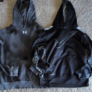 Nike & Under Armour Black Hoodies Boys Large
